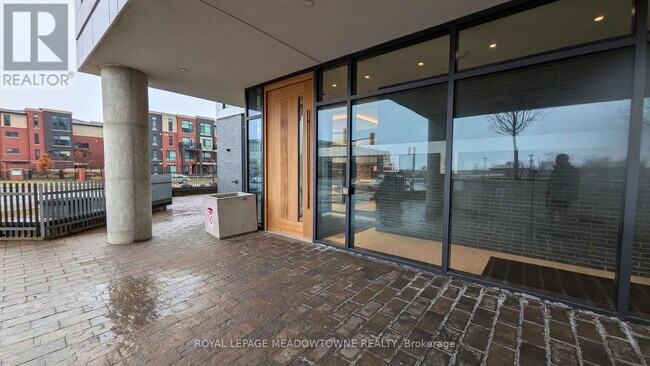 180 Veterans Drive in Brampton, ON - Building Photo - Building Photo