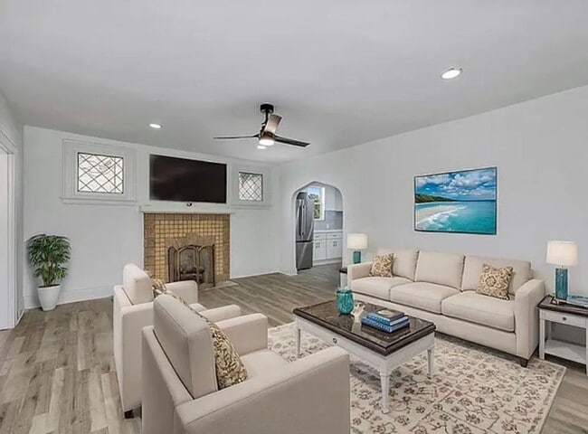 5228 Hunter Ave in Cincinnati, OH - Building Photo - Building Photo