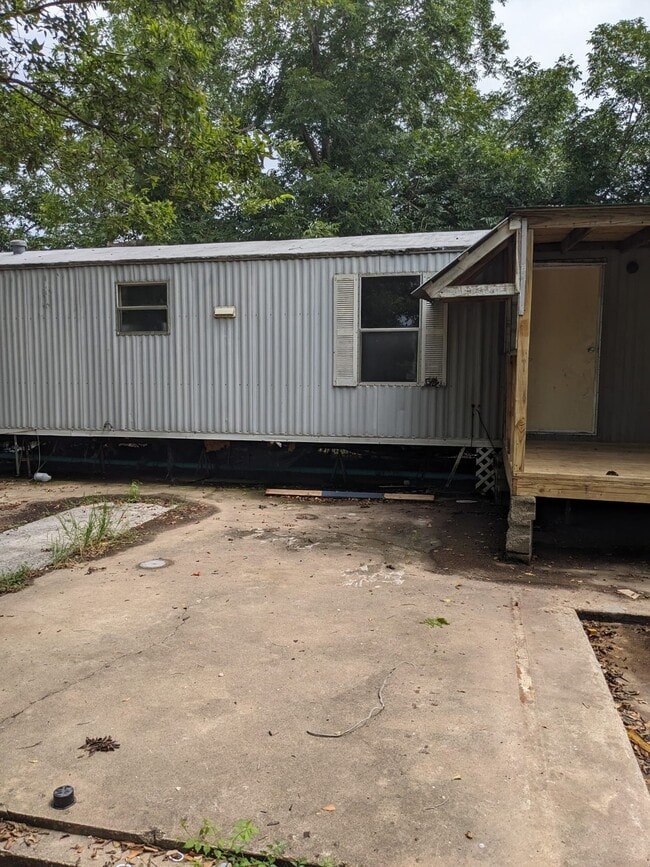 property at 33509 Reynolds Rd