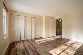 67 Chestnut Rd in New Hartford, NY - Building Photo - Building Photo