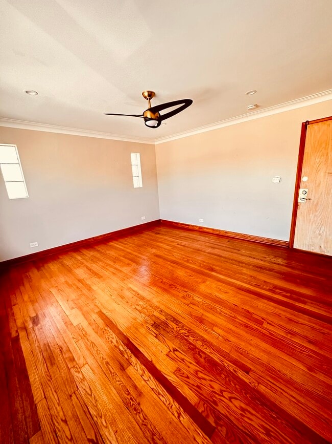 2823 W 71st St in Chicago, IL - Building Photo - Building Photo