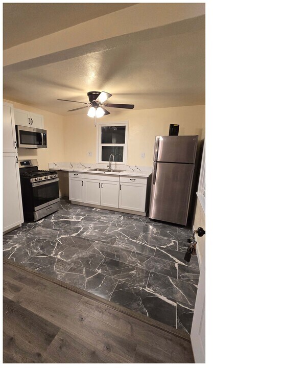 10217 Yorba St, Unit 1 in Riverside, CA - Foto de edificio