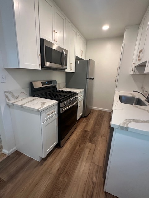 1336 Berkeley St, Unit 4 in Santa Monica, CA - Building Photo - Building Photo