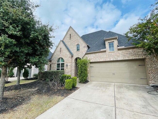 property at 3714 Lake Falls Dr