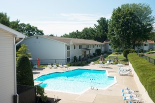 Horizon Ridge & The Hilltops Apartments