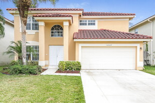 10627 Buttonwood Lake Dr in Boca Raton, FL - Building Photo