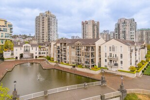 The Lido in New Westminster, BC - Building Photo
