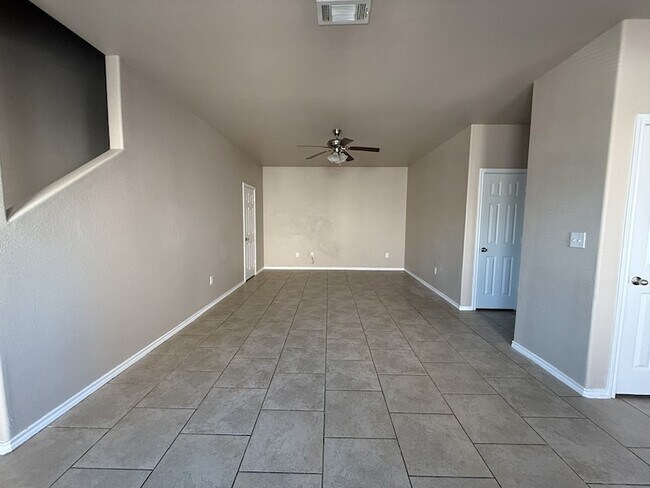 704 E College St in Princeton, TX - Building Photo - Building Photo