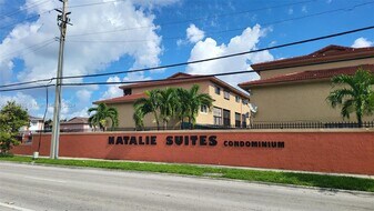 2319 W 60th St, Unit D203 in Hialeah, FL - Building Photo