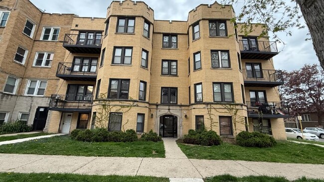 property at 6503 N Mozart St
