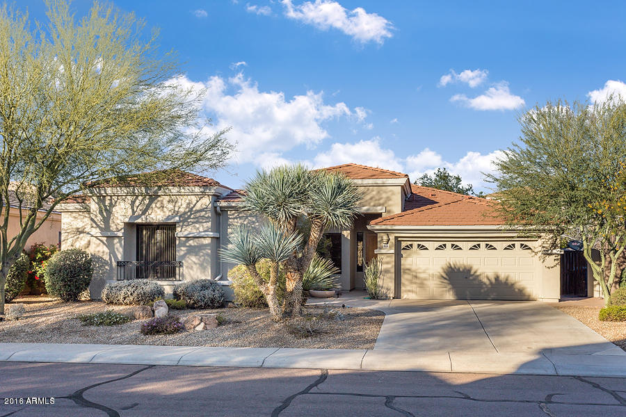5230 E Herrera Dr in Phoenix, AZ - Building Photo