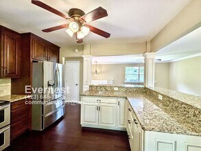 2107 Crown Ct Ln in Chattanooga, TN - Building Photo - Building Photo
