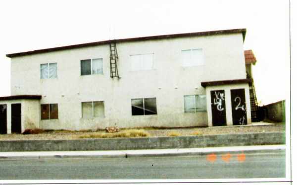 Tonopah Springs in Las Vegas, NV - Building Photo - Building Photo