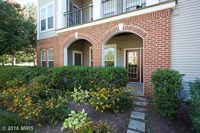 property at 20417 Riverbend Square