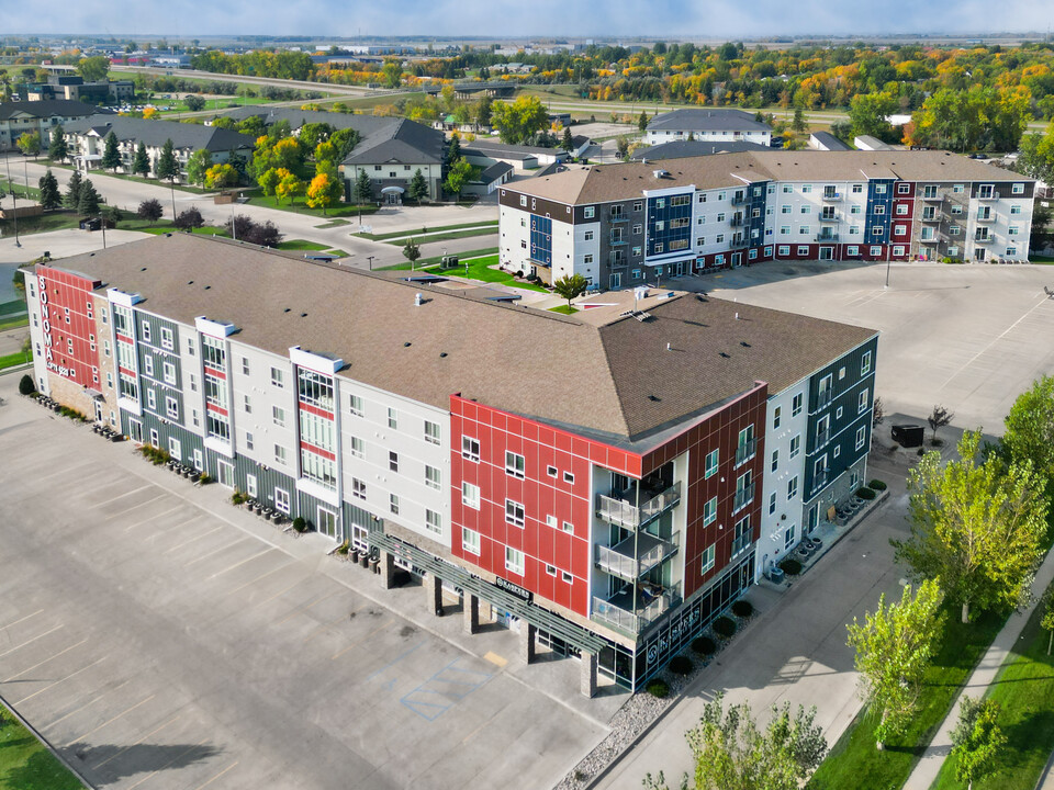 Sonoma Apartments, LLC in Grand Forks, ND - Building Photo