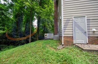 953 Clarion Dr in Durham, NC - Building Photo - Building Photo
