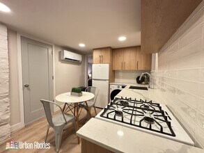 1015 N California Ave in Chicago, IL - Building Photo - Building Photo