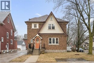 317 Frederick St in Kitchener, ON - Building Photo