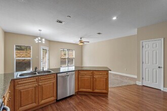 511 Arbor Lake Dr in Crestview, FL - Building Photo - Building Photo