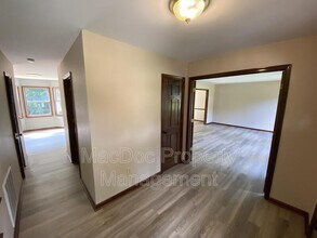 1907 White Lake Dr in Fredericksburg, VA - Building Photo - Building Photo