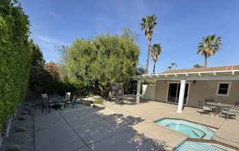 2005 N Viminal Rd in Palm Springs, CA - Building Photo - Building Photo