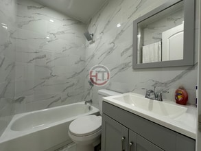 450 Quincy Ave in Bronx, NY - Building Photo - Building Photo