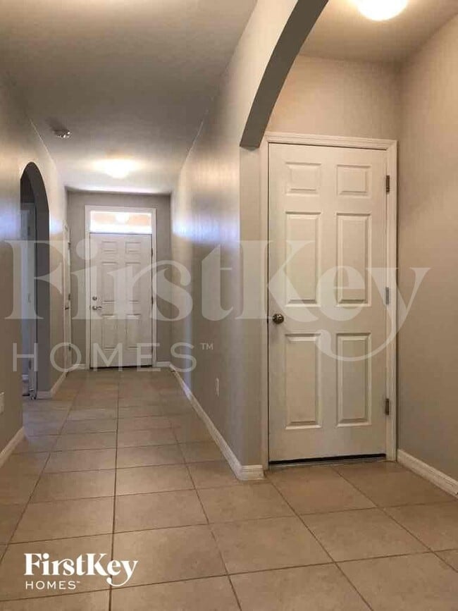 220 SE 14th Terrace in Cape Coral, FL - Building Photo - Building Photo