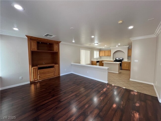 property at 7195 Cestrum Rd