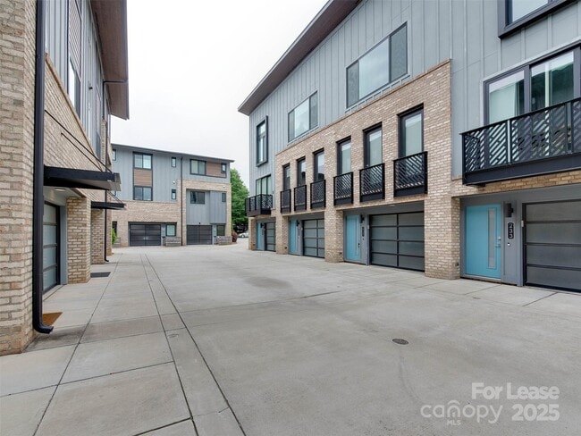 225 Domain Way in Charlotte, NC - Building Photo - Building Photo