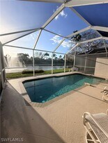 8220 Ibis Cove Cir in Naples, FL - Building Photo