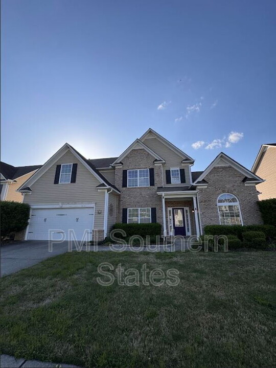 38 Valley Bluff Ln in Simpsonville, SC - Building Photo
