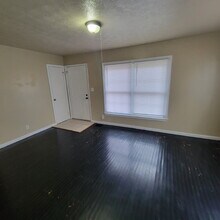 3208 N Bolton Ave in Indianapolis, IN - Building Photo - Building Photo