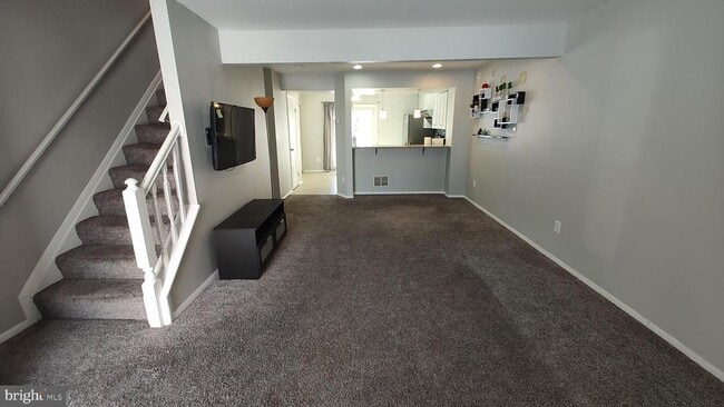 property at 3 Jack Pine Pl