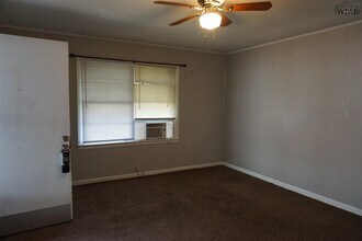 2222 Gilbert Ave in Wichita Falls, TX - Building Photo - Building Photo