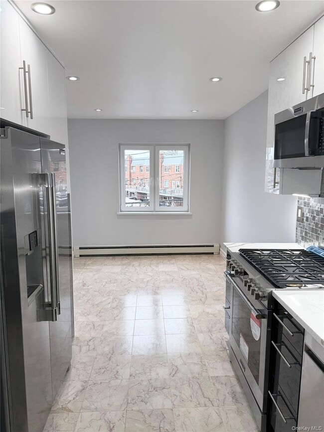 59-19 74th St in Queens, NY - Building Photo - Building Photo