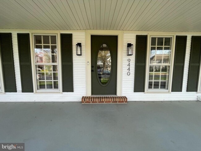 9440 Flowerden Ln in Manassas, VA - Building Photo - Building Photo
