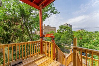 7630 N Marshfield Ave, Unit 2 in Chicago, IL - Building Photo - Building Photo