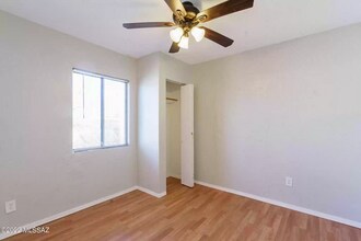 232 E Pennsylvania Dr, Unit 1 in Tucson, AZ - Foto de edificio - Building Photo