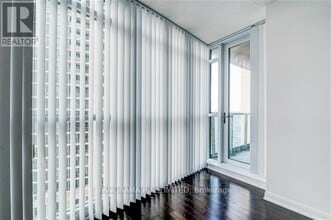 215-1215 Sherway Gardens Rd in Toronto, ON - Building Photo - Building Photo