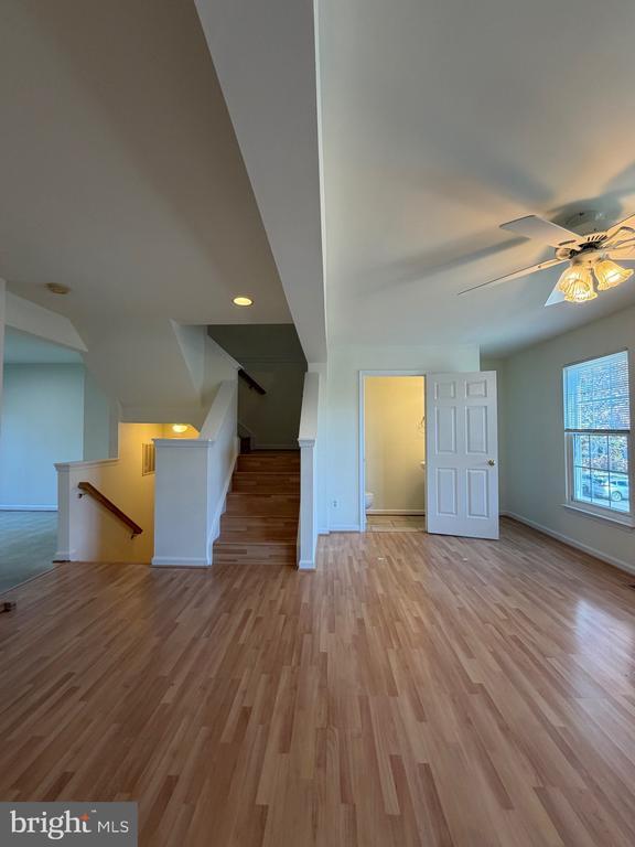 property at 9068 Falcon Glen Ct