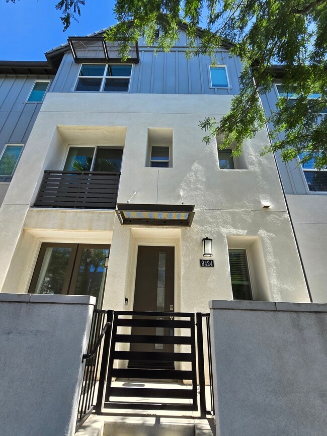 property at 9424 Shade Pl