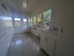 4153 Bolsa Rd in Hollister, CA - Building Photo - Building Photo