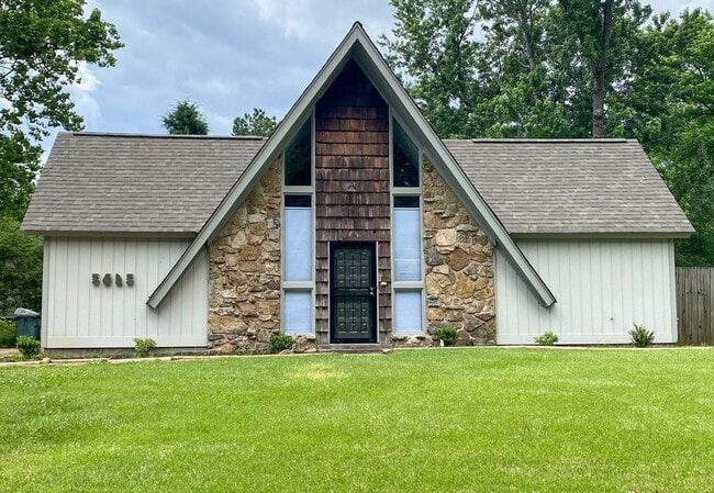 property at 5415 Stardust Dr