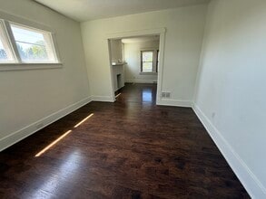 2235 Saranac Ave in Pittsburgh, PA - Building Photo - Building Photo