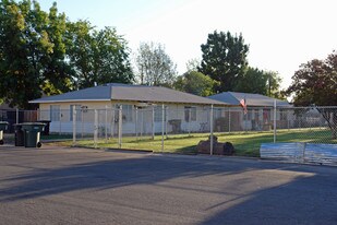 3814 Willow St in Sacramento, CA - Building Photo