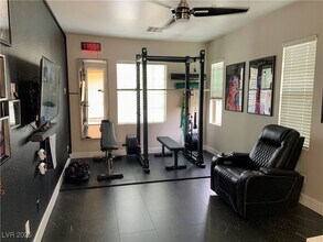 10139 Bonham Ct in Las Vegas, NV - Building Photo - Building Photo