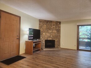 337 Wright St in Lakewood, CO - Building Photo - Building Photo