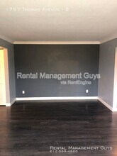1757 Thomas Ave W in St. Paul, MN - Building Photo - Building Photo