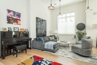 65 Green St in Boston, MA - Building Photo - Building Photo
