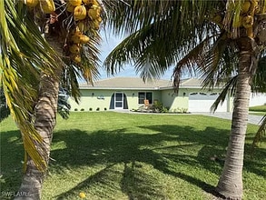 1141 SW 44th St in Cape Coral, FL - Building Photo - Building Photo
